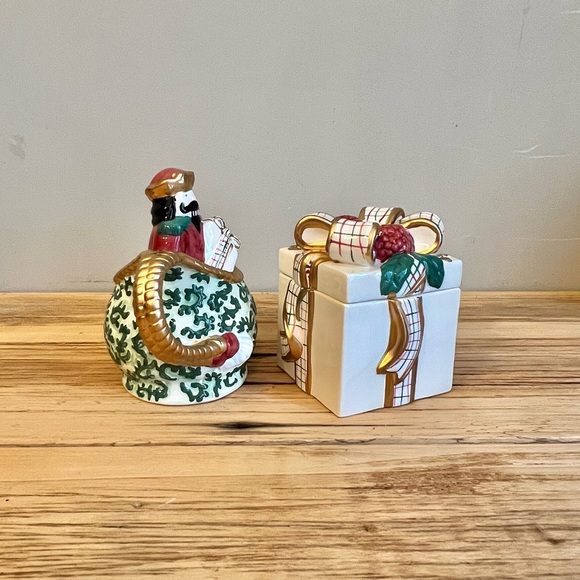 Avon St Nicholas Sugar And Creamer Ceramic Set - Picture 5 of 9